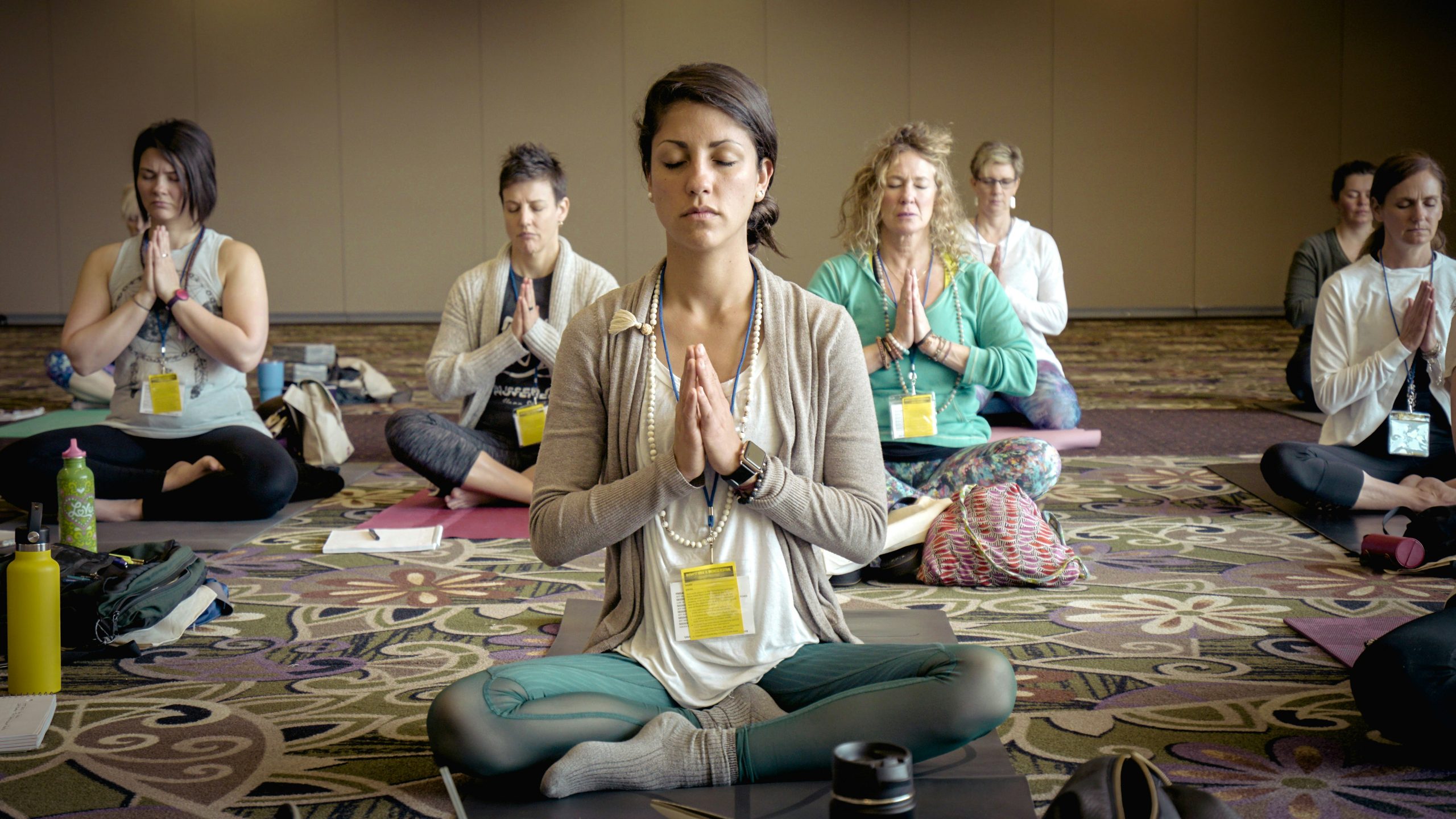 find your inner peace and serenity at our unique yoga and meditation retreats. let go of stress and discover a new level of mindfulness in an idyllic setting.